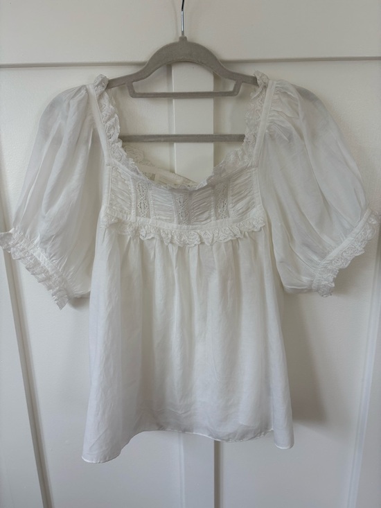 Doen Tops - Doen White Lace-Trim Peasant Blouse